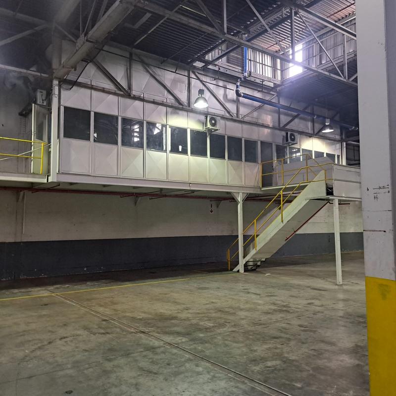 To Let Commercial Property for Rent in Sidwell Eastern Cape